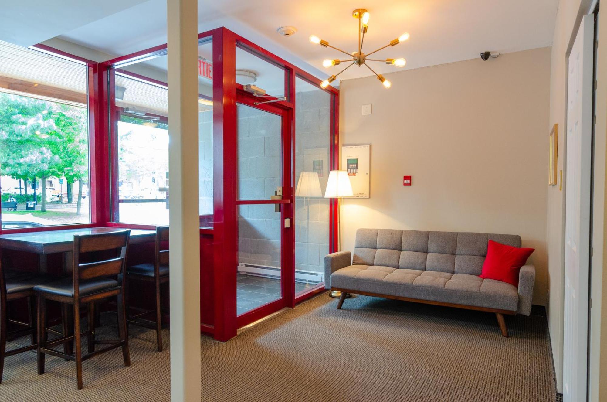 Hotel Dorion Montréal Esterno foto
